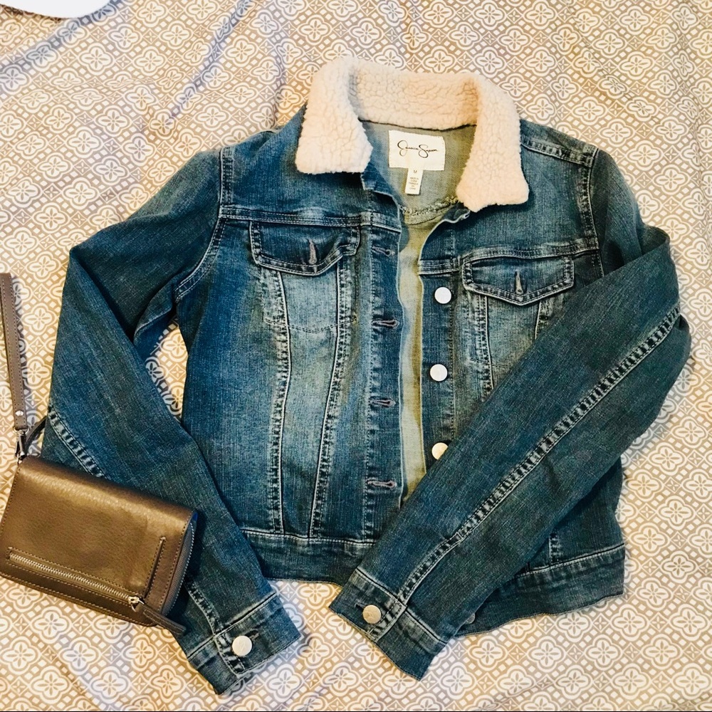 Jean jacket !!! - Picture 3 of 5